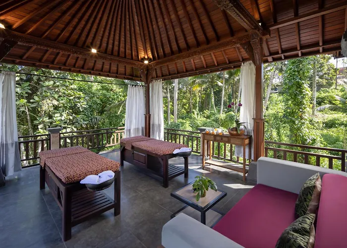 Otel The Pari Sudha