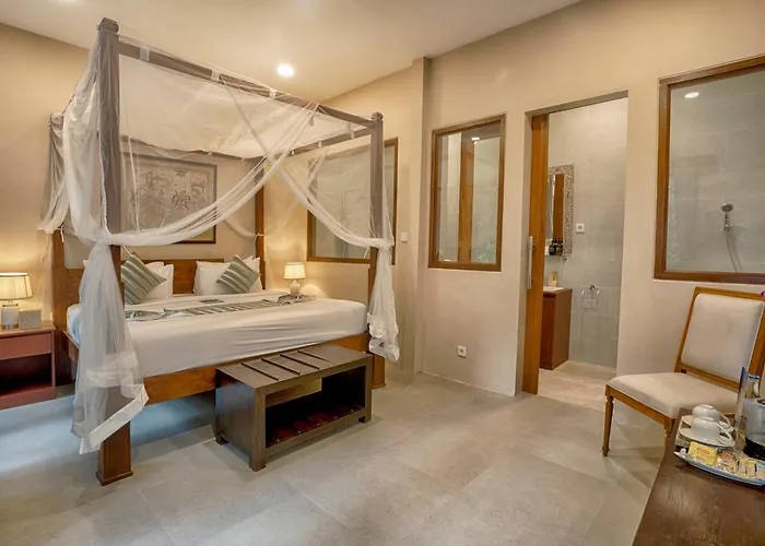 The Pari Sudha Otel 3*